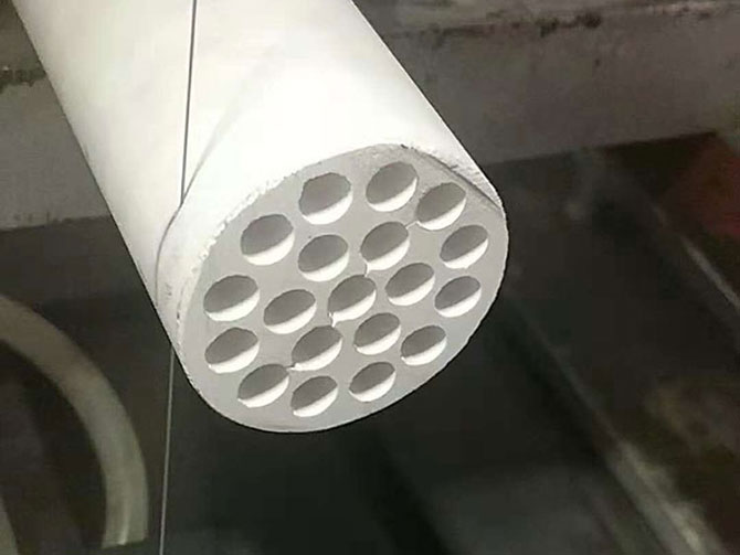 材料脆性程度對金剛石線切割機(jī)加工效率的影響